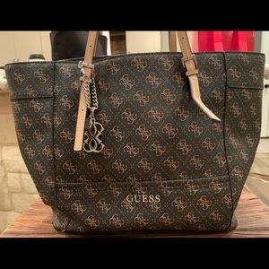 Guess Purse & Wallet